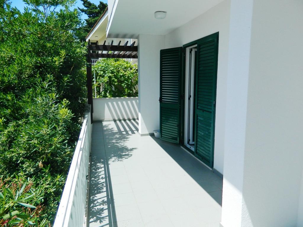 Apartments Ria Baška Voda Exterior foto